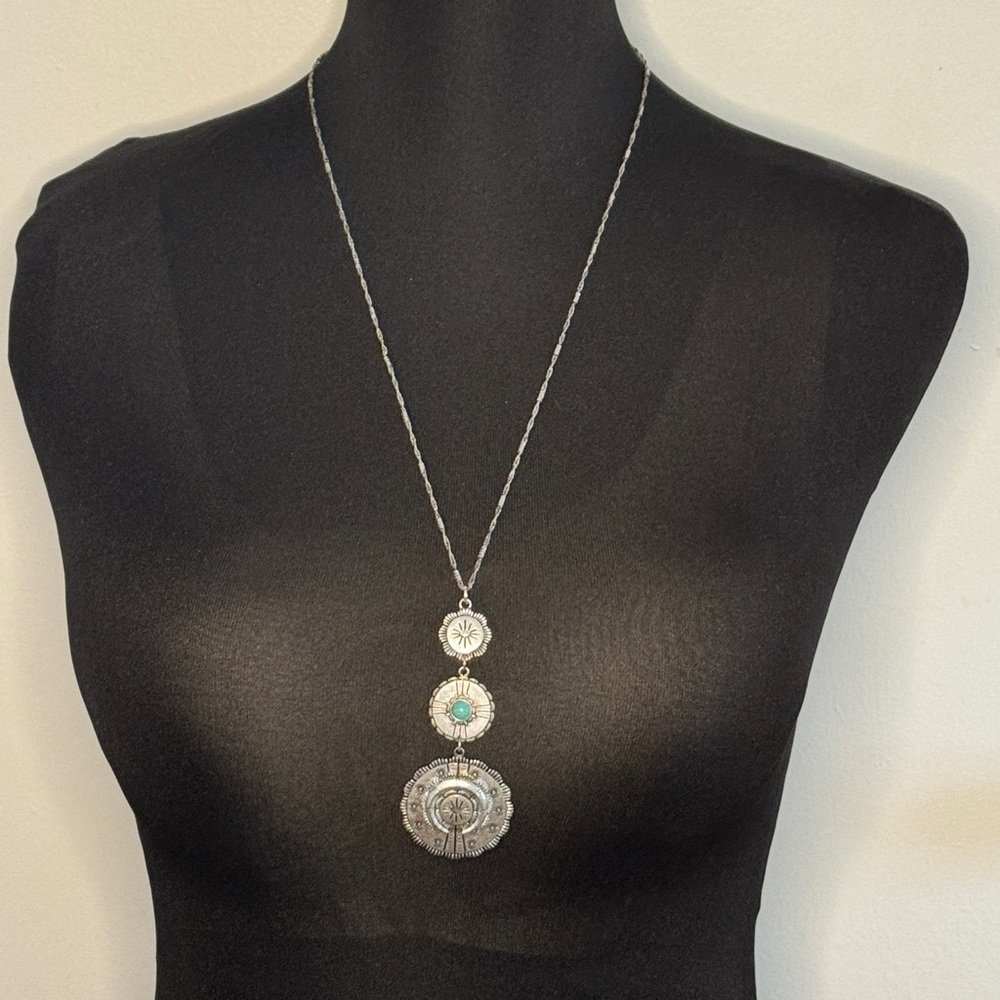 Silver & Turquoise Western Pendant Necklace